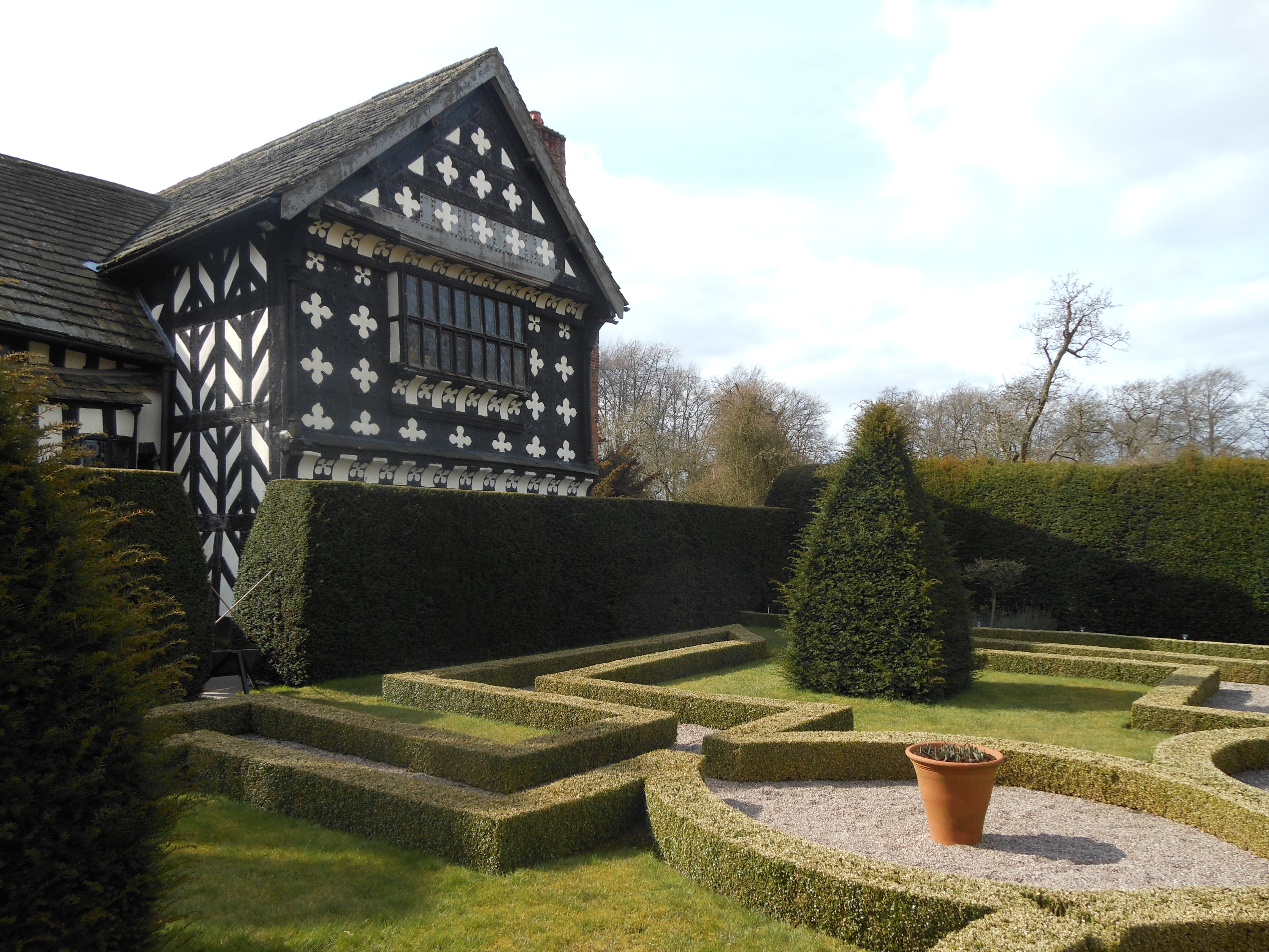 Well Dressings Bakewell